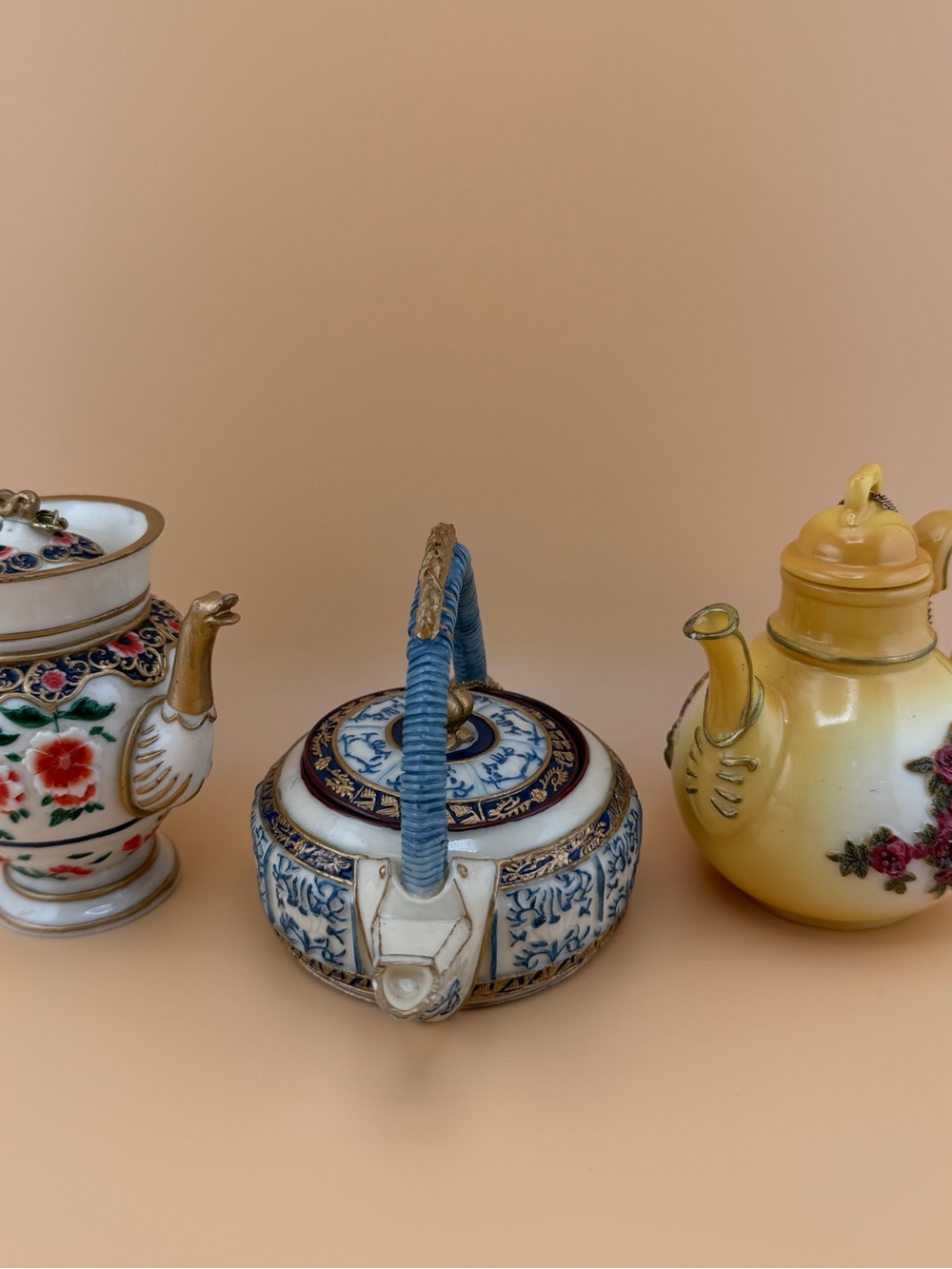 Nini~Miniature Teapot-Hand Painted~Trinket Box~ Resin w Chain Lids- Set Of 3